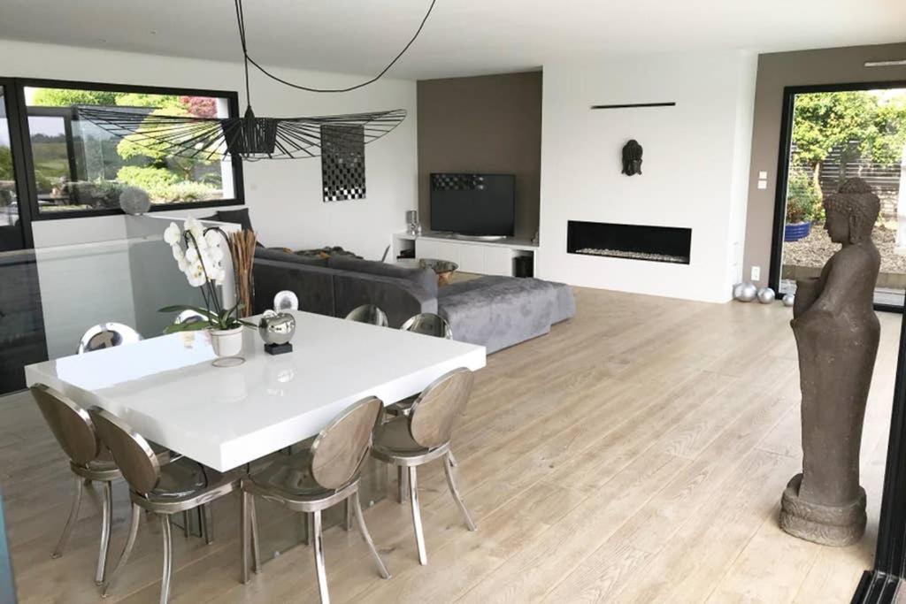Le Luxury Apartment Sene Ngoại thất bức ảnh